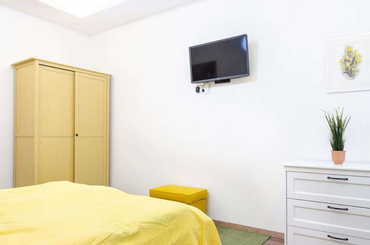 3 En Suit Bedroom Flat In The Main Centre For 6Ppl, 3Bdr,3Bthr,Ac Budapeste Exterior foto